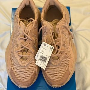 Adidas Ozweego Sneakers